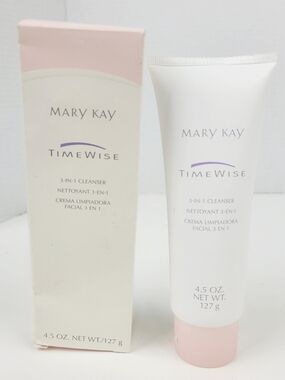 Mary Kay TimeWise 3-In-1 Cleanser 869200~4.5 oz~Combination to Oily~NEW in Box